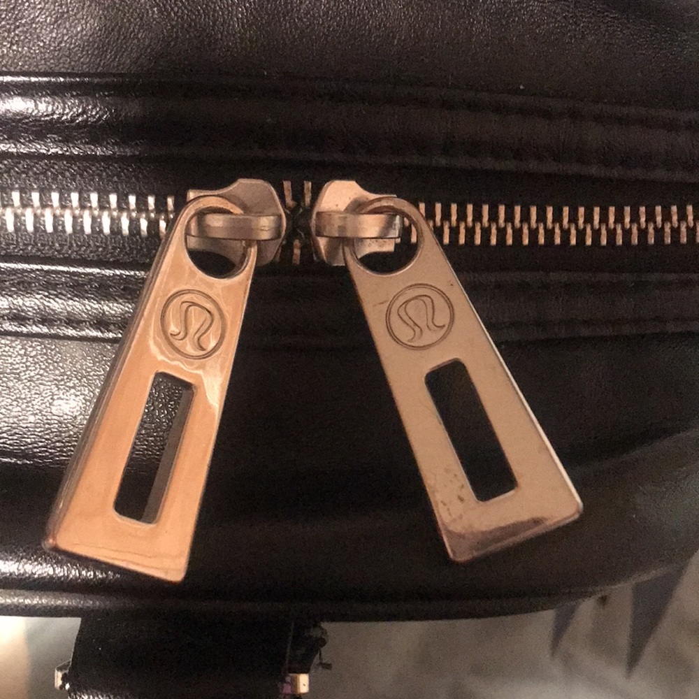 Lululemon handbag - Picture 16 of 16